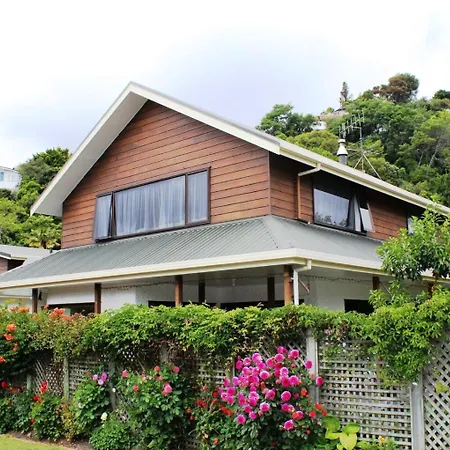 Annick House Bed And Breakfast-2